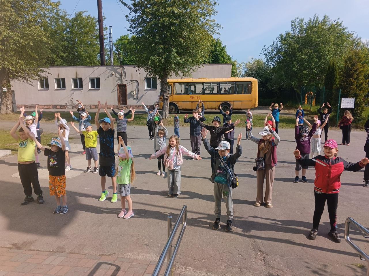 УРА! КАНИКУЛЫ!.