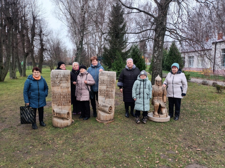 Парк деревянных скульптур.